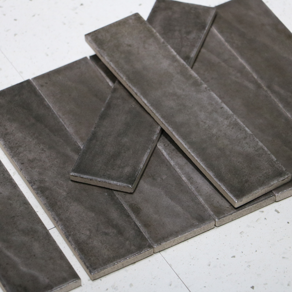 Antique Black Gloss Porcelain Subway 60x250mm